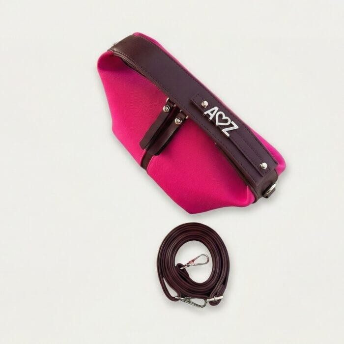 Pembe Charm Çanta